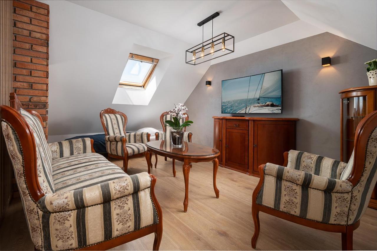 Roza Baltyku - Apartamenty I Pokoje A Dębki Kültér fotó