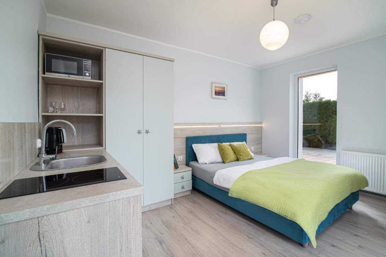 Roza Baltyku - Apartamenty I Pokoje A Dębki Kültér fotó