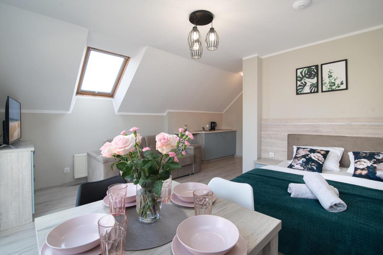 Roza Baltyku - Apartamenty I Pokoje A Dębki Kültér fotó